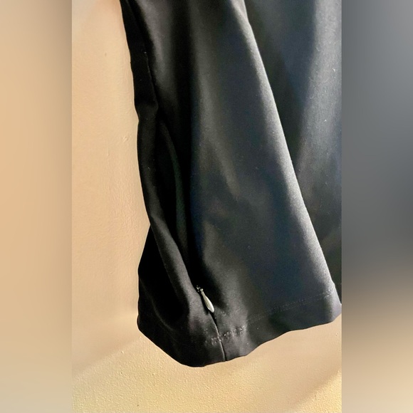 T By Talbots Black Skort w/ pocket - Like New.                        SIZE = XLP - Picture 6 of 12